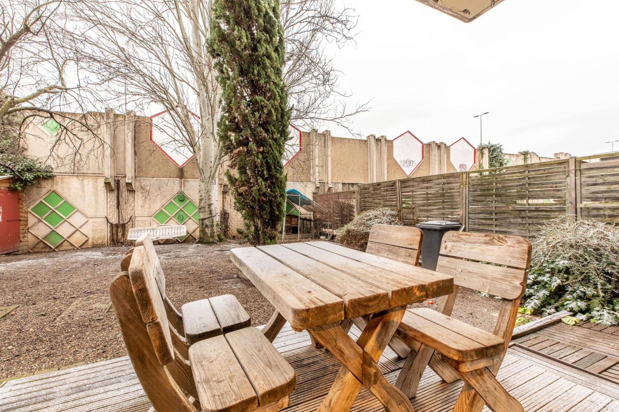 Avec Jardin, Ideal Pour Animaux - Floreal *